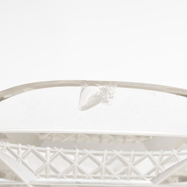 Malja, kristallia, 1900-luvun puoliväli.