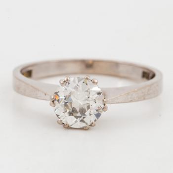 1,01 ct old-cut diamond solitaire ring.