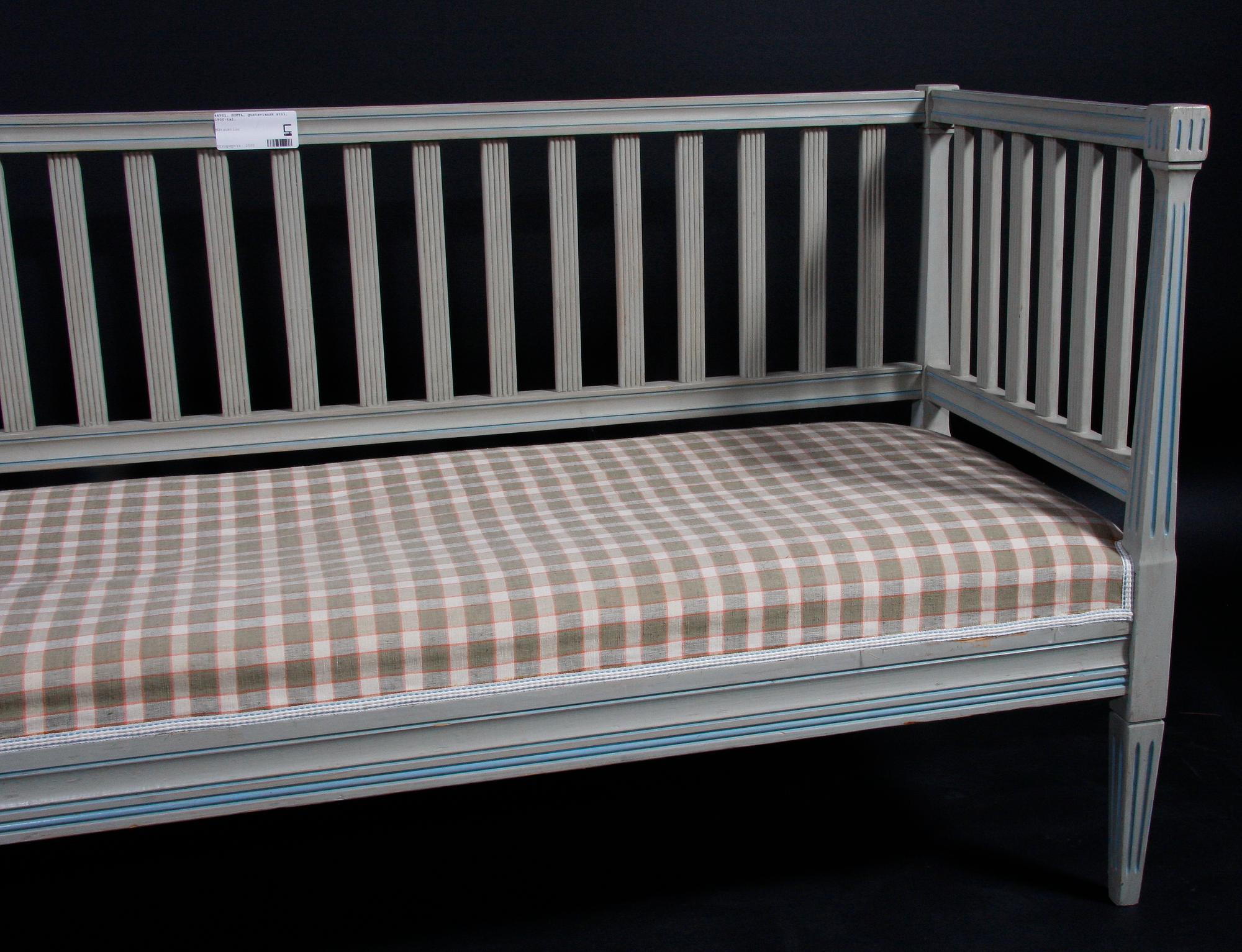 SOFFA, gustaviansk stil, 1900-tal.