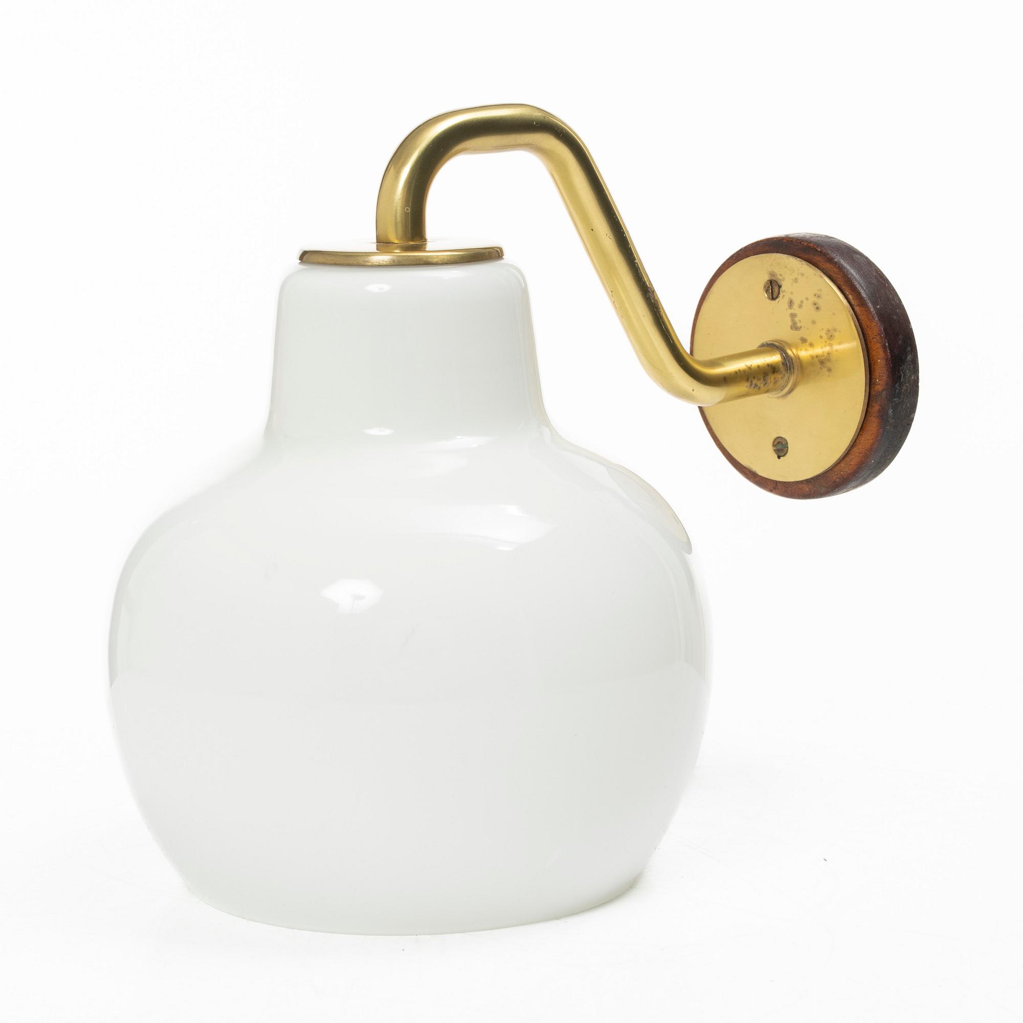 Vilhelm Lauritzen, a 'VL Ring Crown' wall light, Louis Poulsen, Denmark, end of the 20th century.