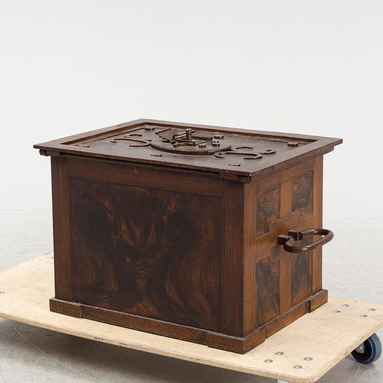 A steel strongbox from around the year 1900.