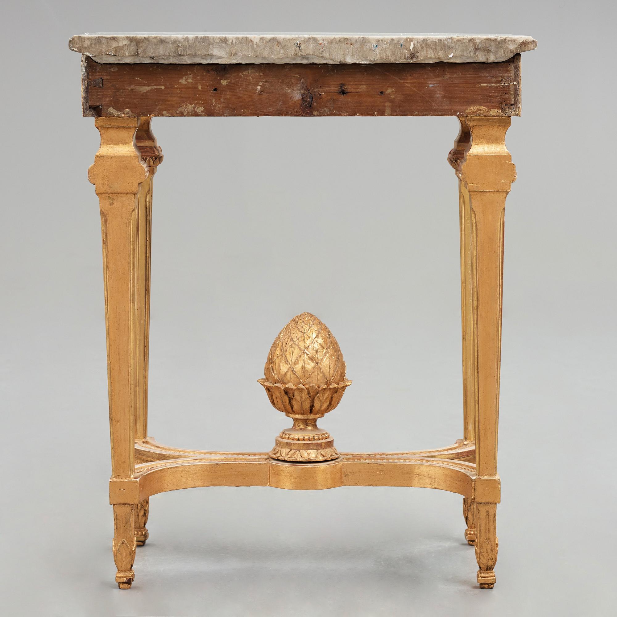 KONSOLBORD, Stockholmsarbete 1700-talets slut, Gustavianskt.
