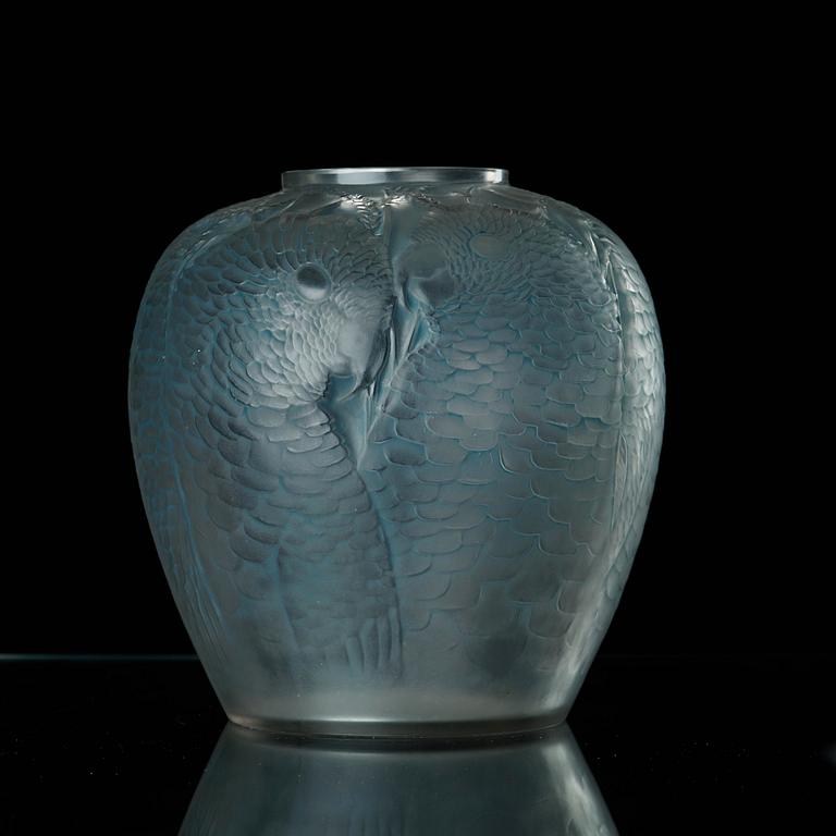 A René Lalique 'Alicante' glass vase, France 1920's-30's.