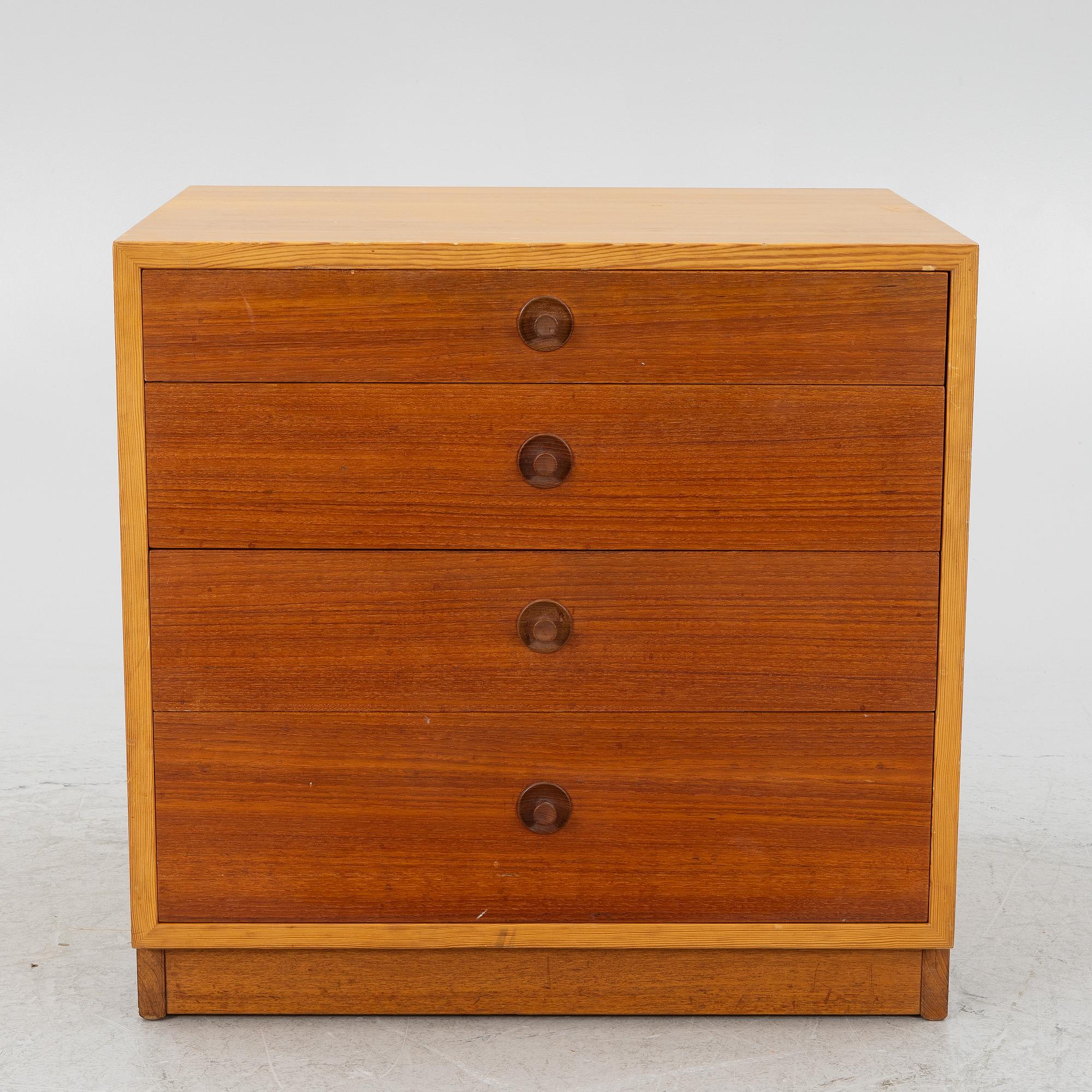 Børge Mogensen, chest of drawers from the "Öresund" series, AB Karl Andersson & Söner, circa 1960.