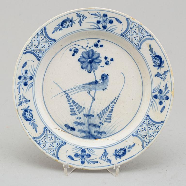 A Rörstrand faience plate, 18th century.