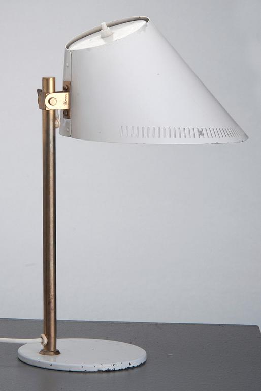 Paavo Tynell, BORDSLAMPA, 9222.