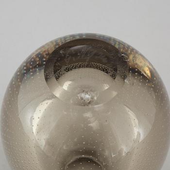 A glass vase by Gunnel Nyman, signed and dated 1947.