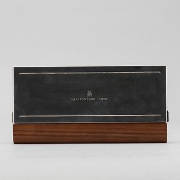 A GRAF VON FABER CASTELL "PERFECT PENCIL" DESK SET,