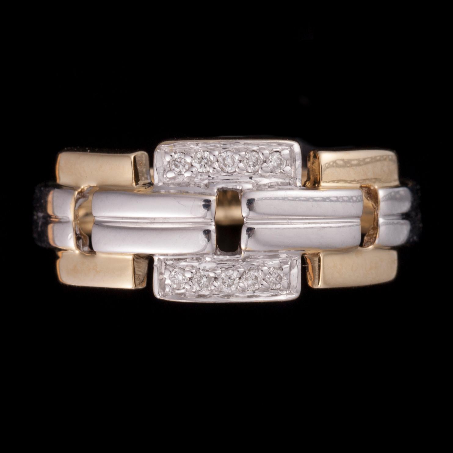 RING, 14K vitguld/gulguld, små diamanter tot. 0,06 ct. Stämplad med Stockmann logo. Vikt 3,9 g.