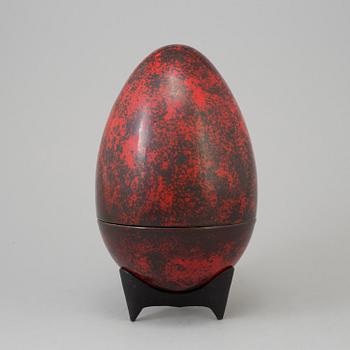 Hans Hedberg, a faience egg, Biot, France.