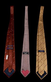 SLIPSAR, 3 stycken, Burberry, Dior samt Versace.