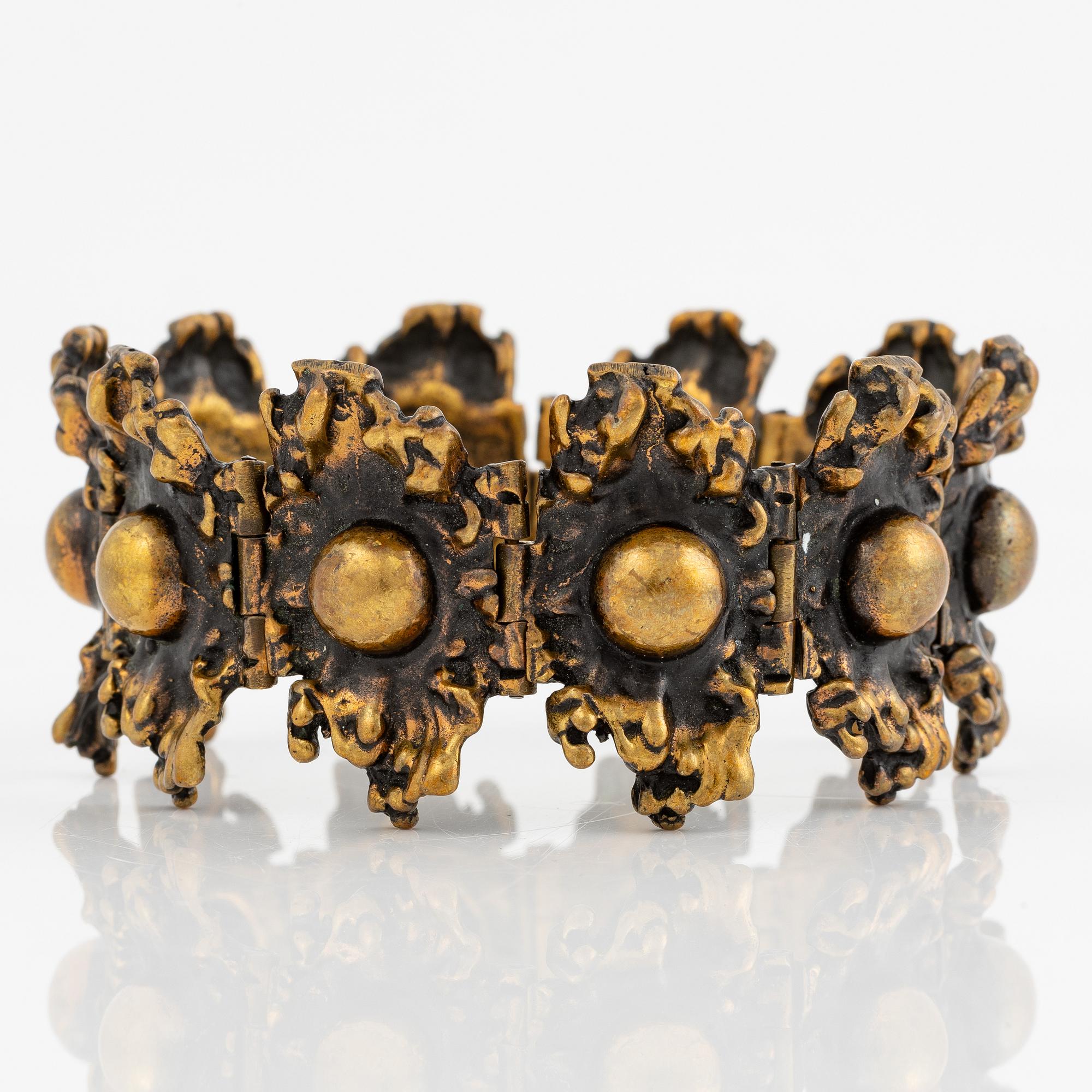 Pentti Sarpaneva, bracelet, bronze.