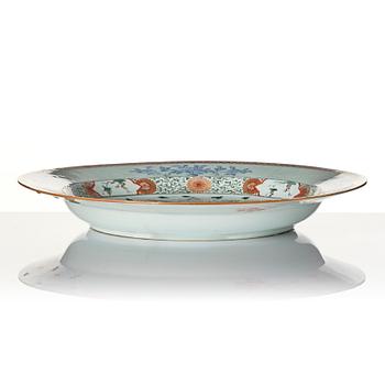 A large Chinese Doucai porcelain dish, Qing dynasty, Yongzheng (1723-35).