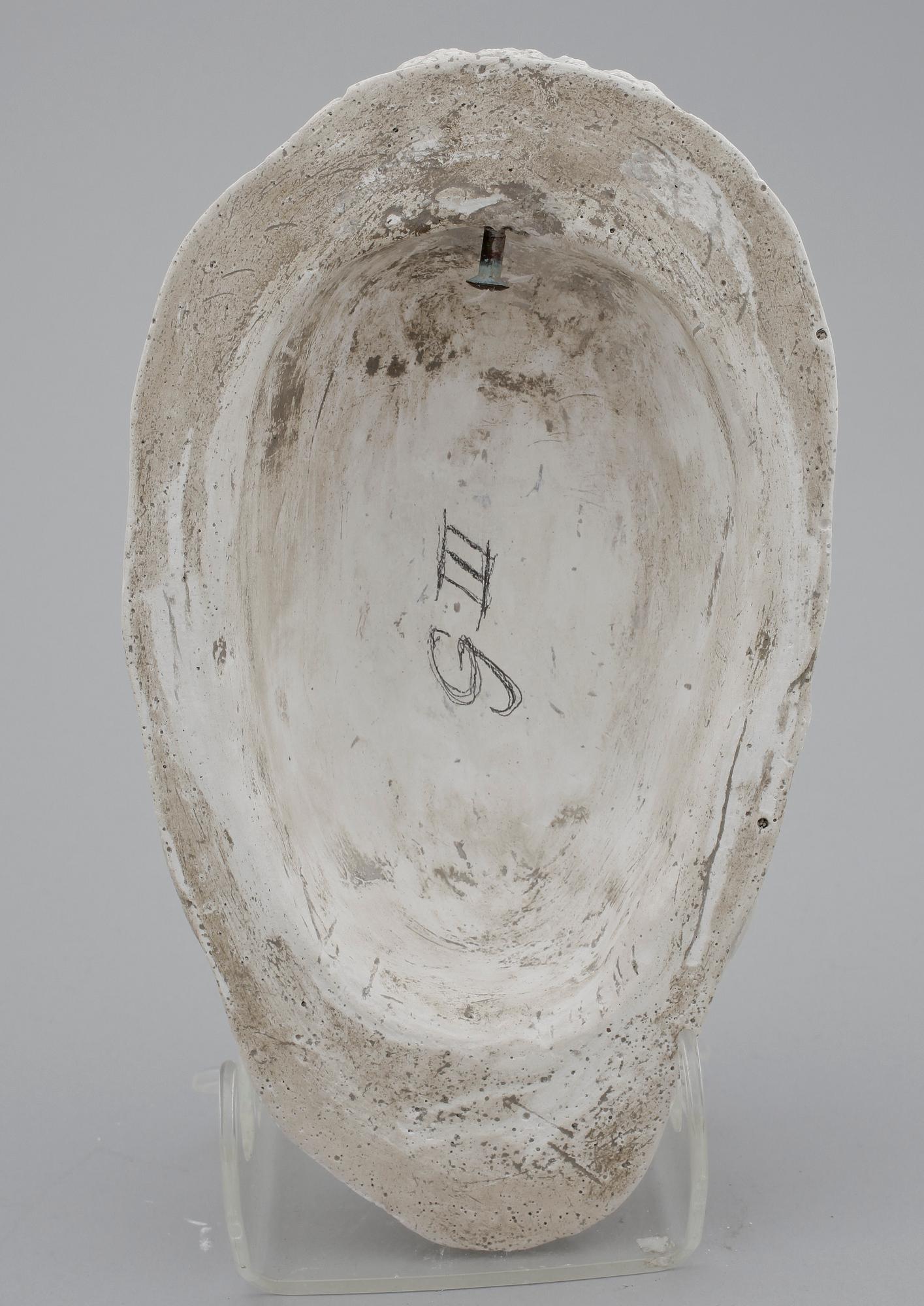 JOHAN TOBIAS SERGEL, efter, dödsmask av gips, föreställande Gustaf III, sannolikt 1800-tal.