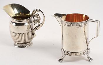 GRÄDDKANNOR, 2 st, silver, 1800-tal.