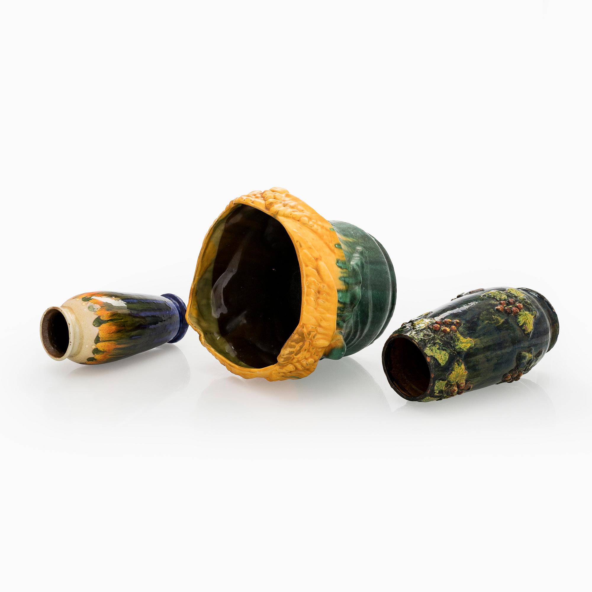 Flower pot for Turun kaakelitehdas,  and three vases, early 20th century.