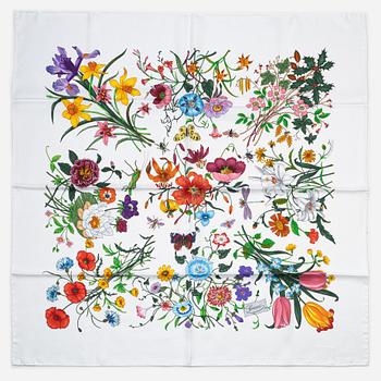 Gucci, scarf, "Flora".