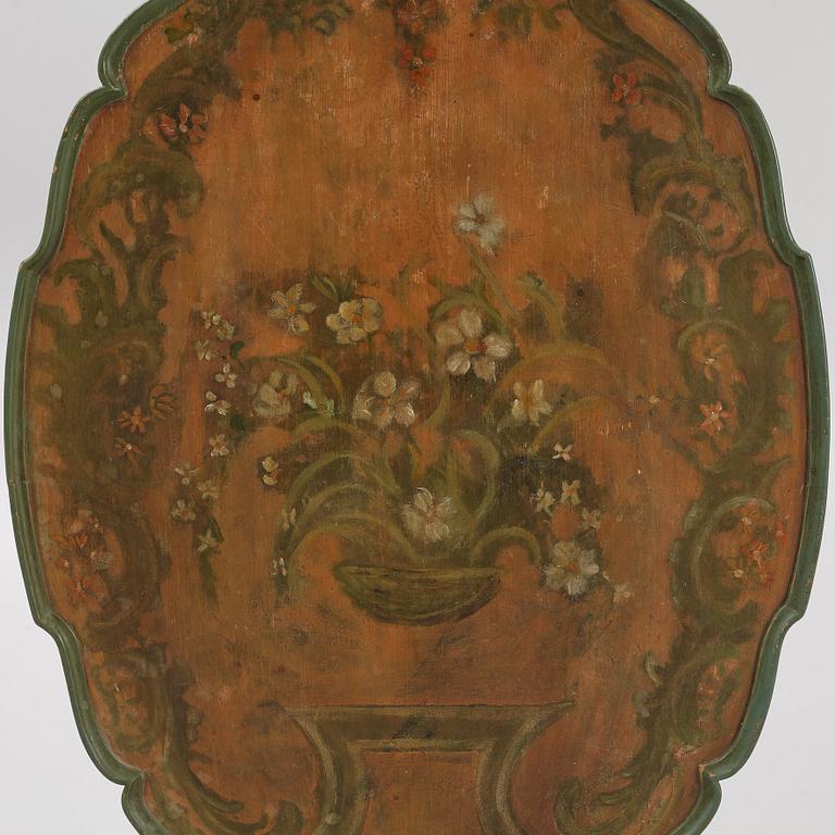 A tilt-top table, Jämtland, probably. First half of the 19th Century.