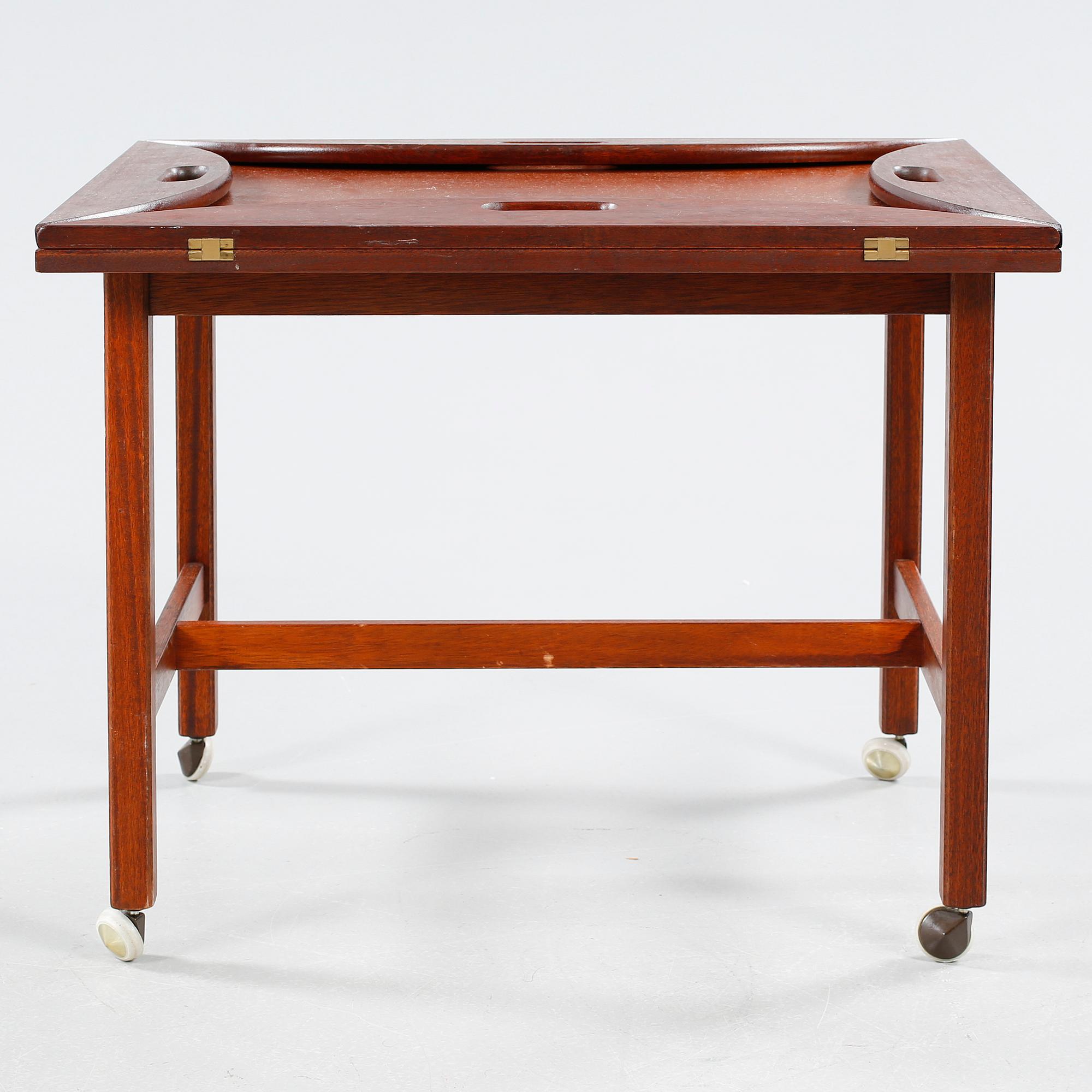 BORD, sk "Butlers Tray", Möbelfabriken Trekanten, Danmark, 1900-talets andra hälft.