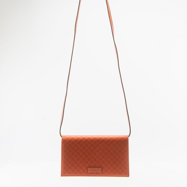 Gucci, väska "GG Supreme Canvas Sherry Line".