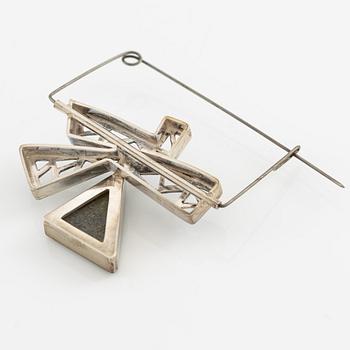 Jan-Christer Lundqvist, brooch, sterling silver with spectrolite, Skövde.