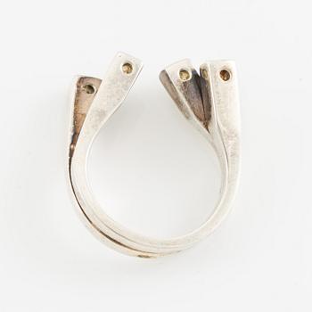 Jan-Christer Lundqvist, ring, sterling silver with white stones, Skövde 1981.