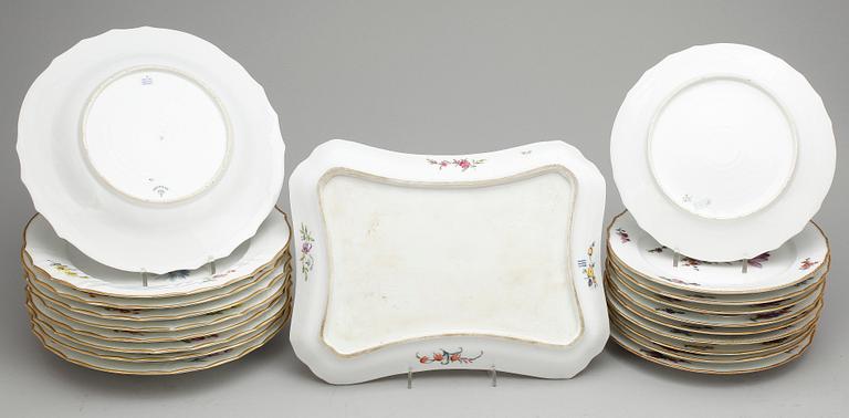 SERVISDELAR, 20 st, porslin, Royal Copenhagen, 1900-talets början.