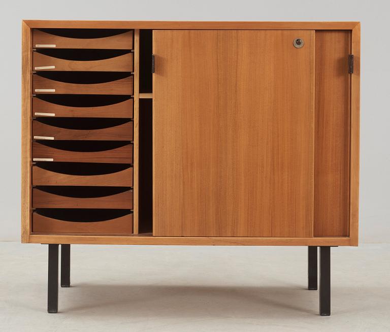 FLORENCE KNOLL, sideboard, Knoll International, licenstillverkad av NK:s verkstäder i Nyköping, 1965.