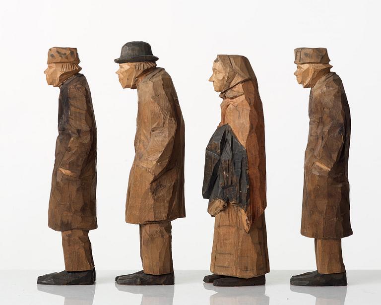 AXEL PETERSSON DÖDERHULTARN, group of wood sculptures, 7 pieces. Signed and five dated 1918.