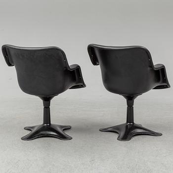 YRJÖ KUKKAPURO, a pair of 'Junior' armchairs, Haimi 1960's.