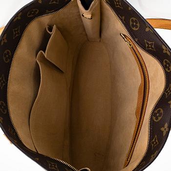 Louis Vuitton, a Monogram Canvas "Babylone" bag.