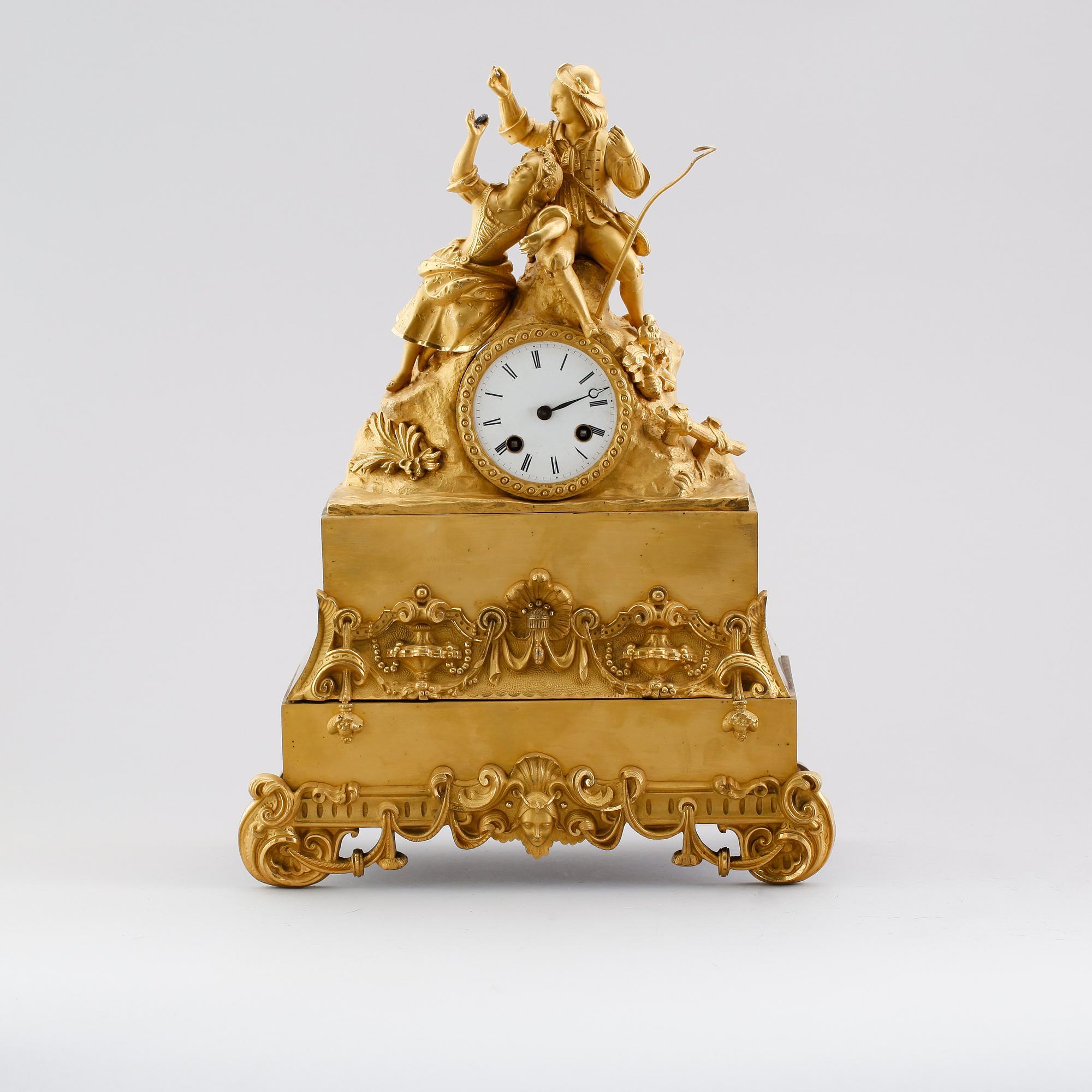 BORDSPENDYL, Frankrike, 1800-talets andra hälft.
