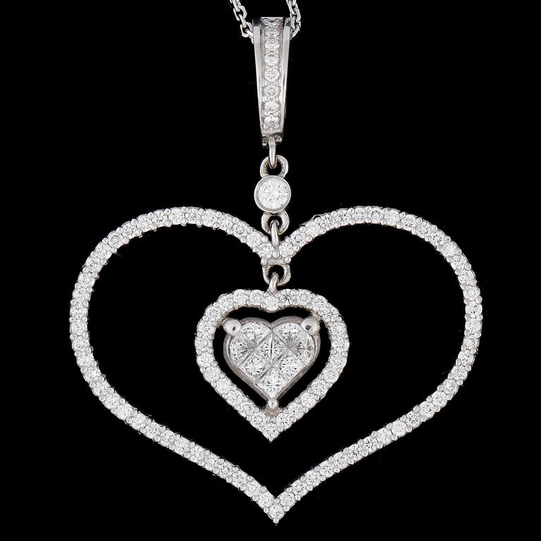 HALSSMYCKE, 18k vitguld med briljant- och prinsesslipade diamanter tot ca1,10ct. Vikt ca 6g.