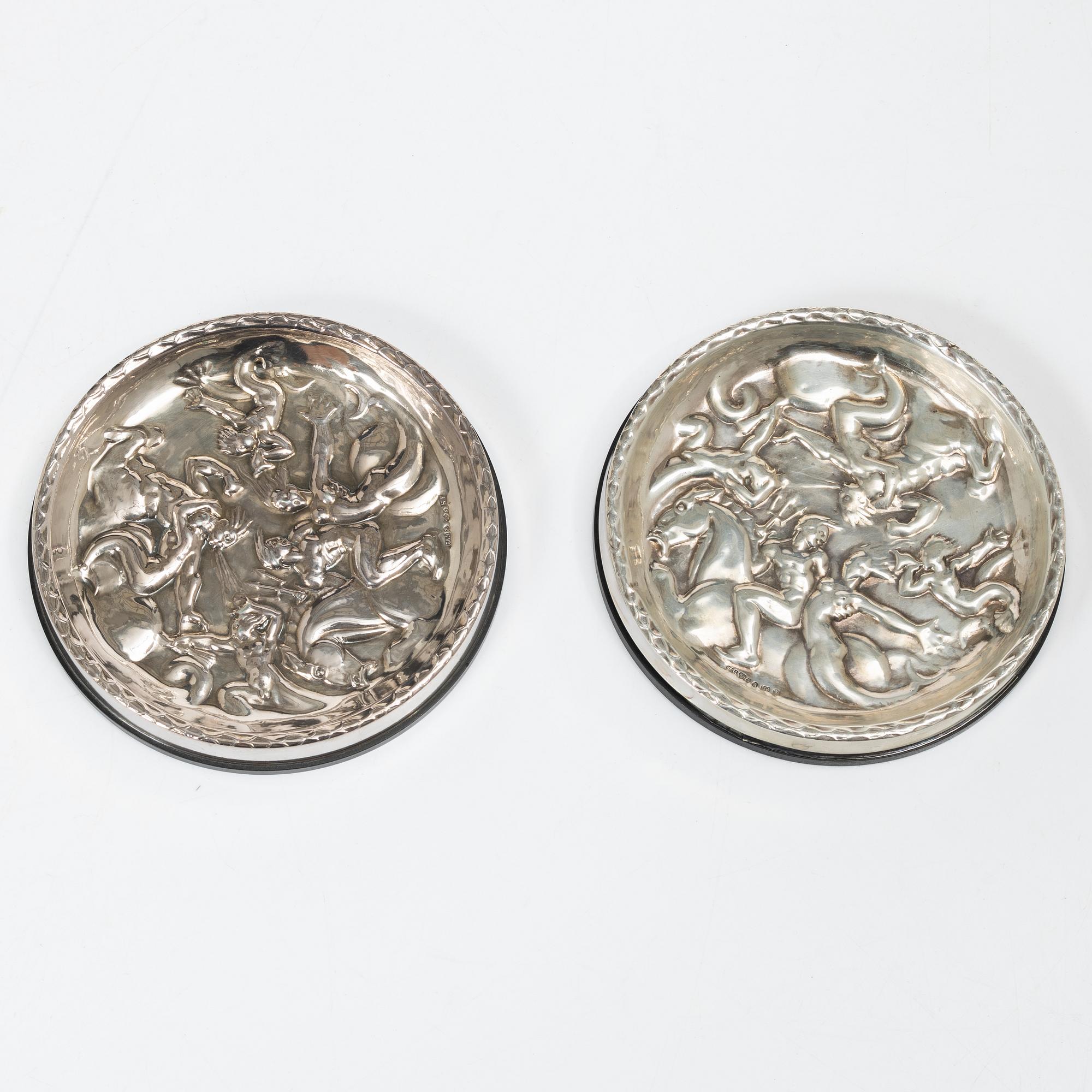 Guldsmedsaktiebolaget (GAB), Ashtrays, 4 pieces, silver and Bakelite, Stockholm, 1946–1968.
