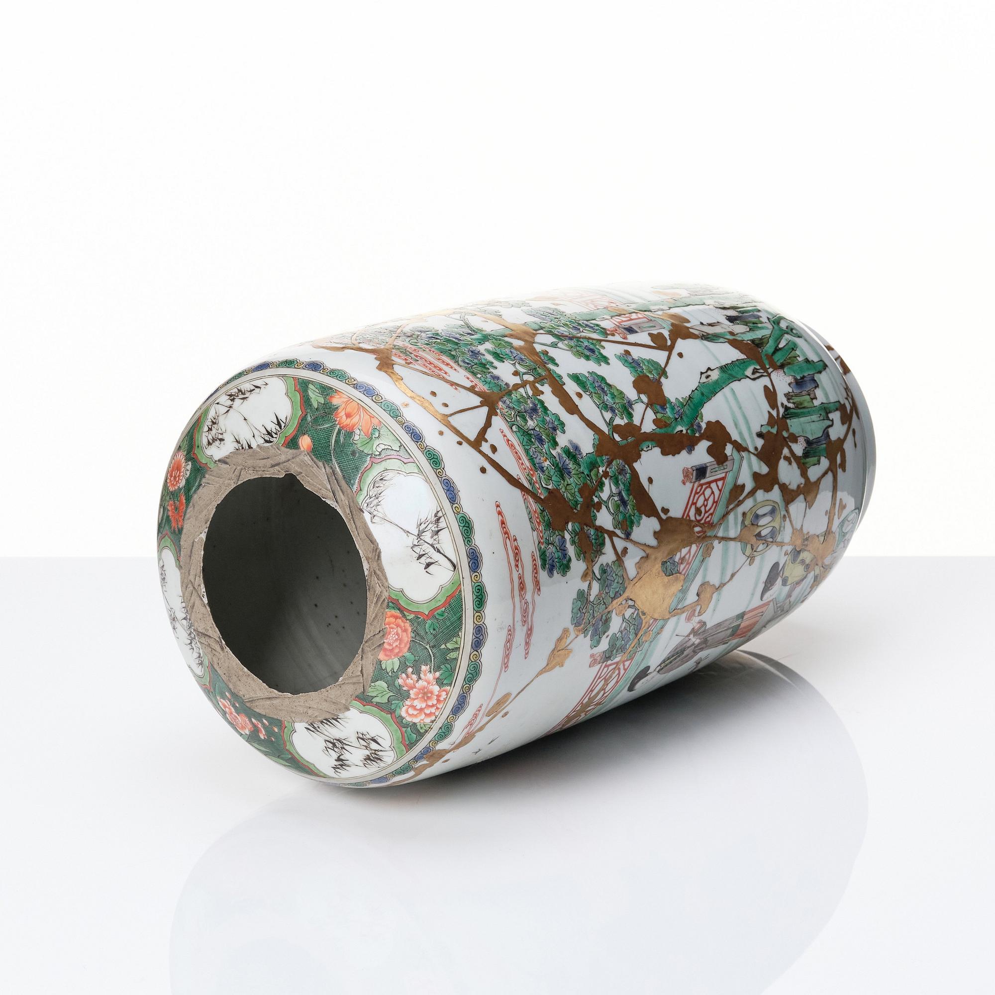 A famille verte vase, Qing dynasty, Kangxi (1662-1722).