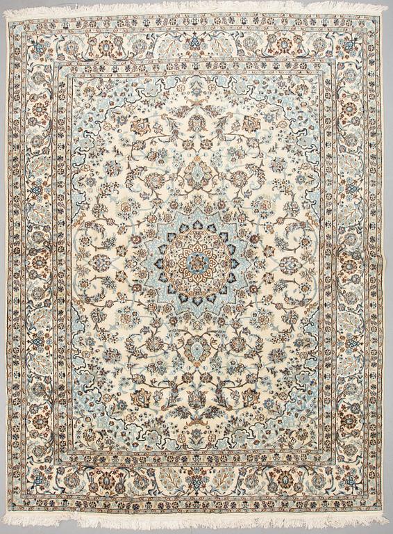 A CARPET, Nain, part silk, sk 9 LAA ca 392 x 296 cm.