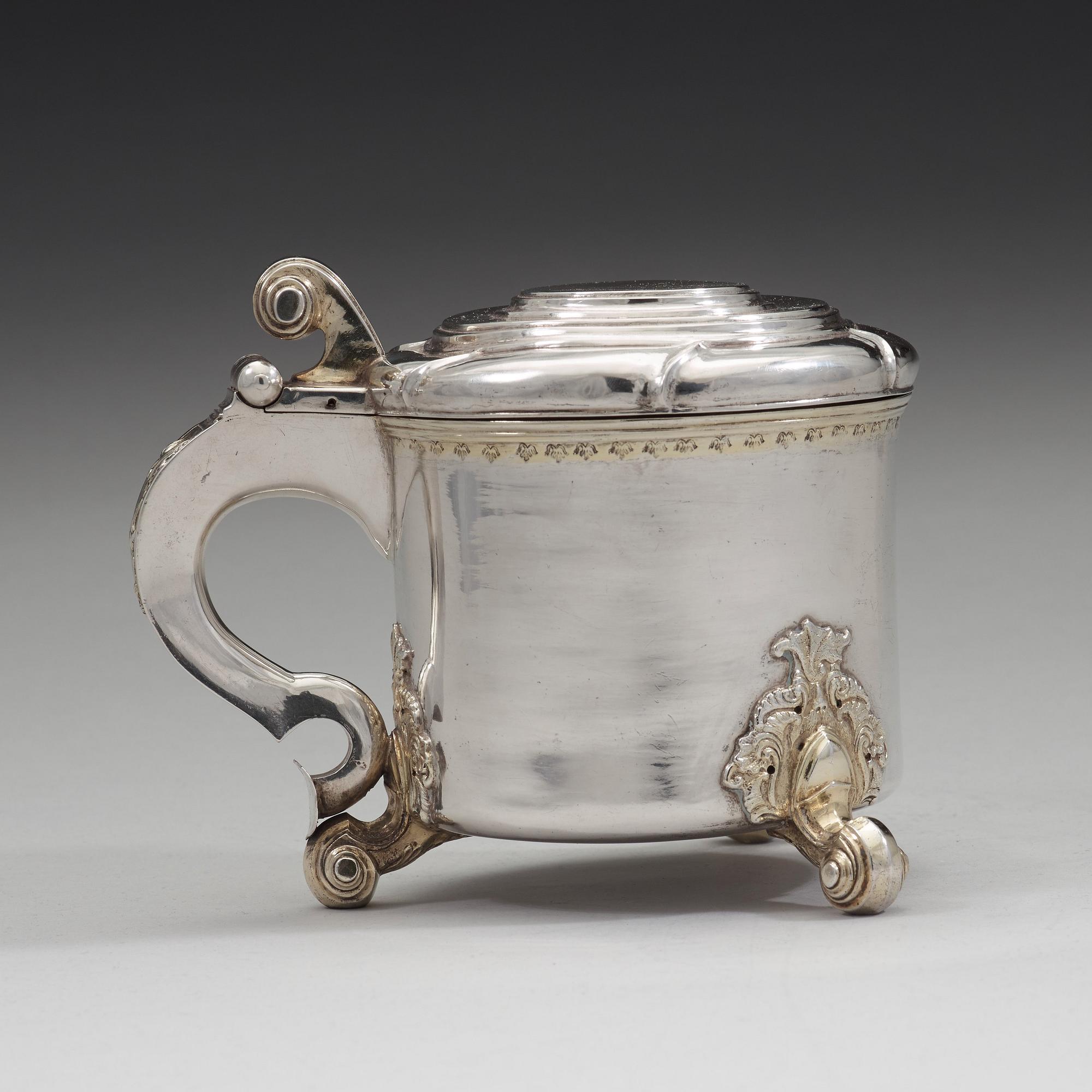 Jonas Jäderstedt, dryckeskanna, silver, Västerås 1759.