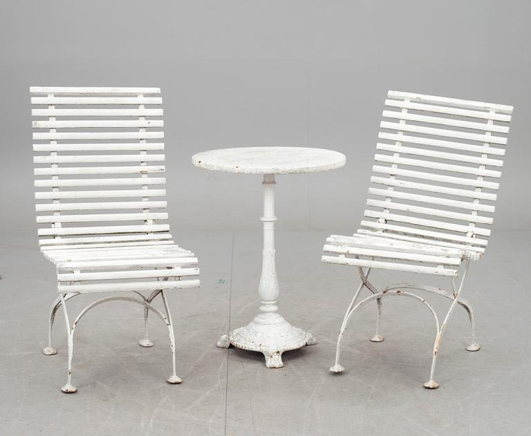 TRÄDGÅRDSMÖBLEMANG, 3 delar, 18/1900-tal.