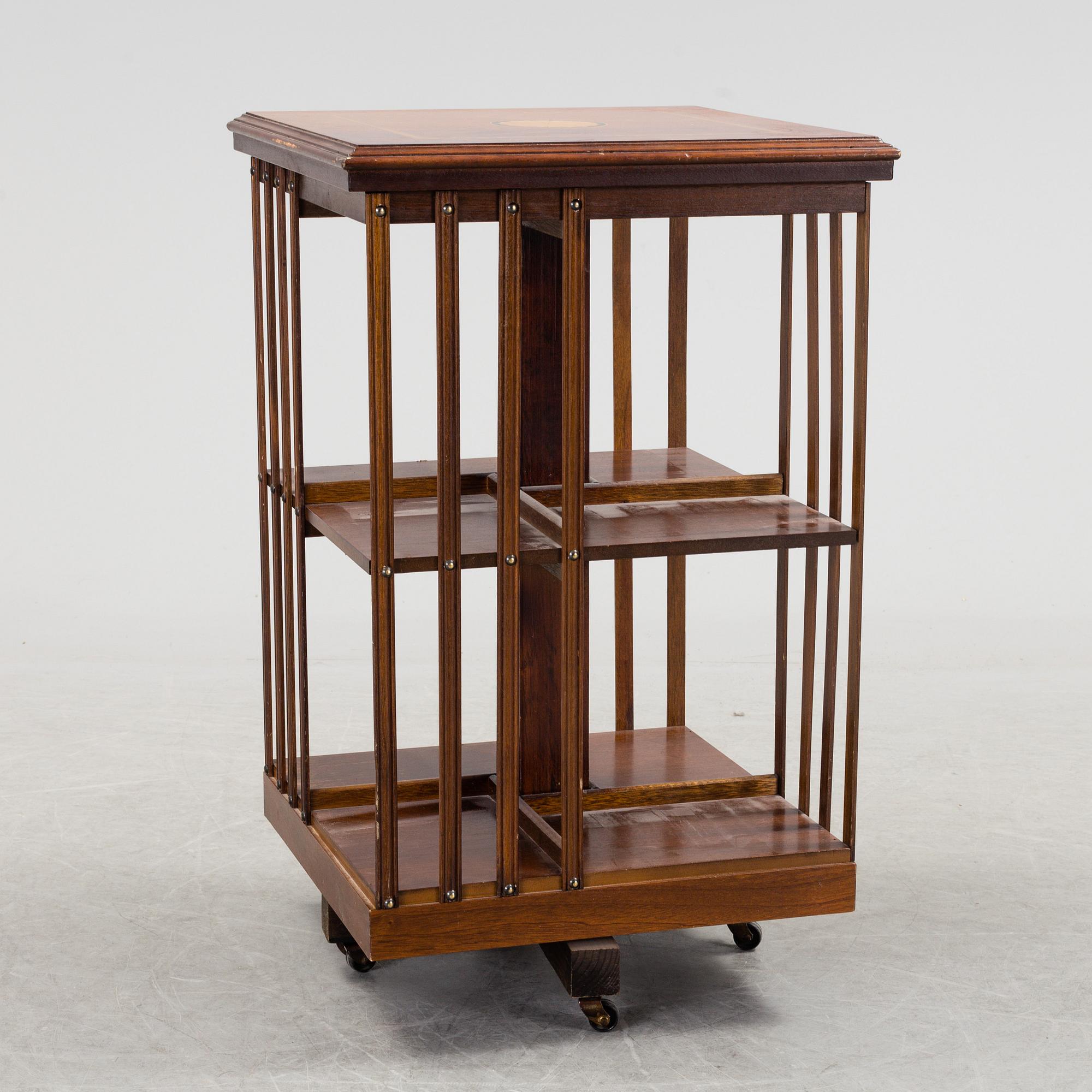 BOKSNURRA, Engelsk stil, 1900-talets andra hälft.