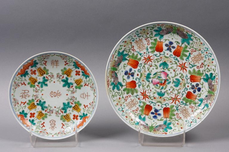 FAT, 2 st , porslin, Kina. 1800-talets slut.