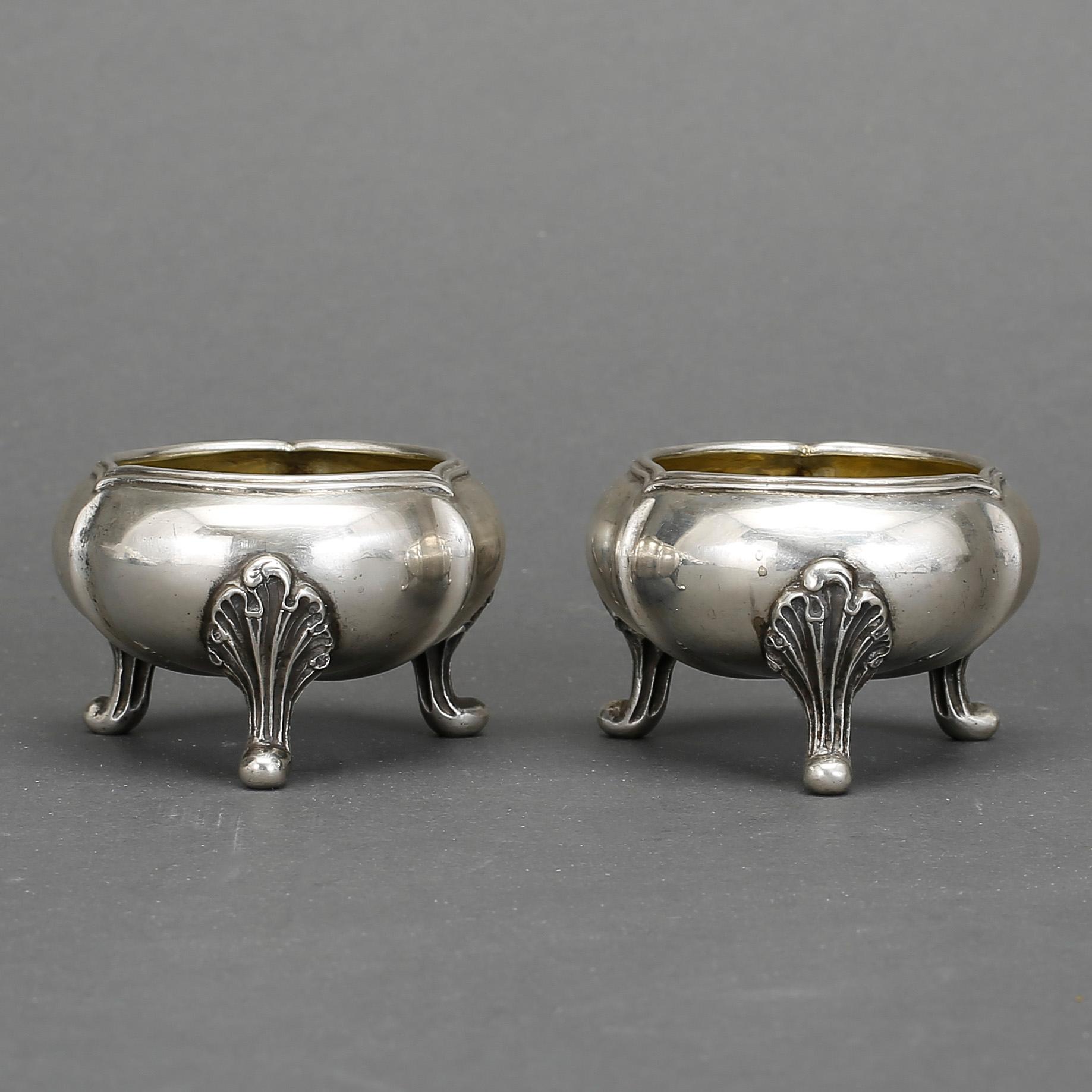 SALTKAR, ett par, silver, Polen, Warszawa, 1800-talet andra hälft. Tot vikt 198 gram.