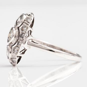 An 18K white gold Art deco style ring with old cut, brilliant cut and 8/8 cut diamonds ca. 1.20 ct in total.