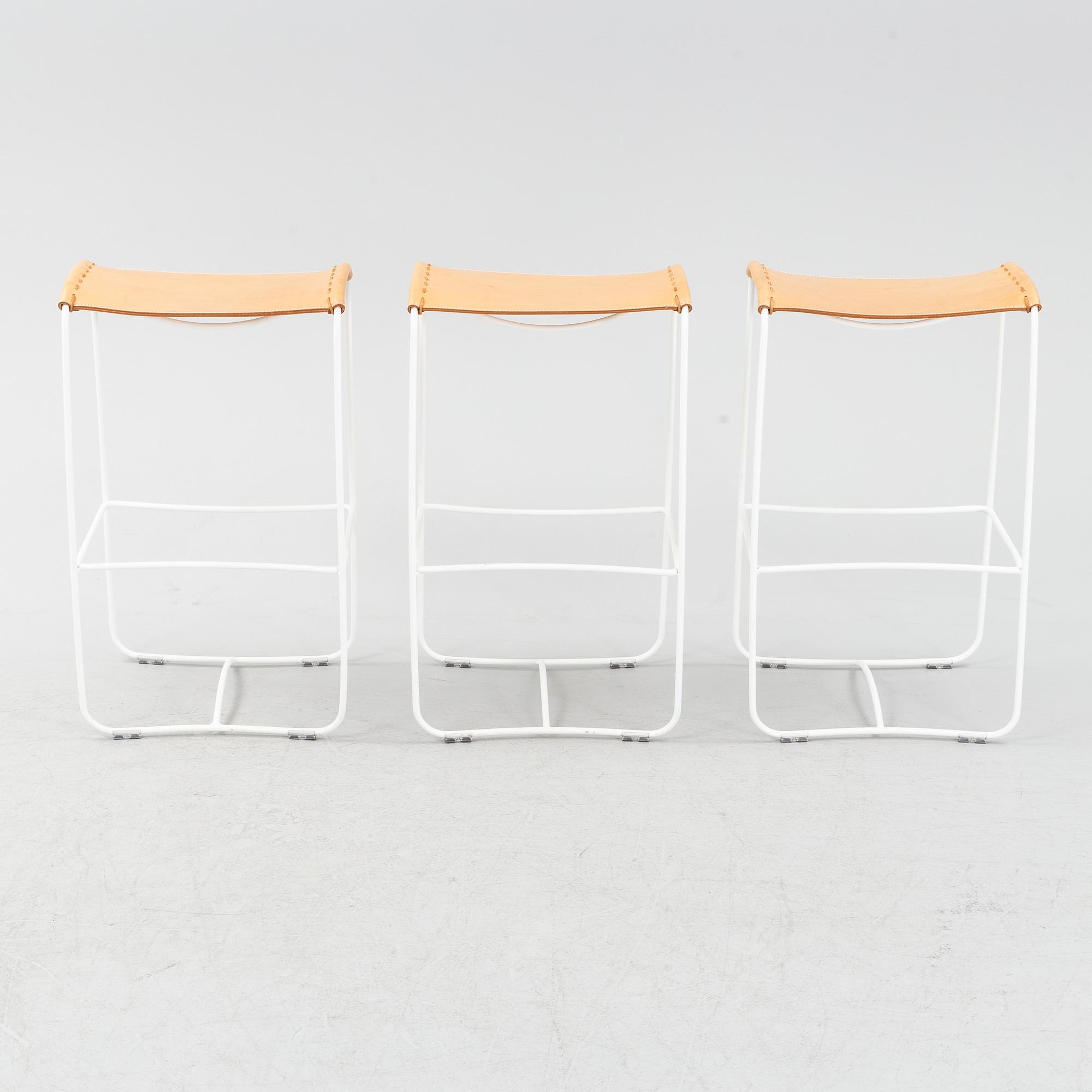 Studioilse (Ilse Crawford), barpallar 3 st, Perching, Artifort, samtida.