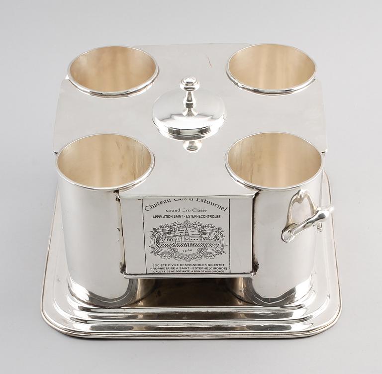 VINKYLARE, försilvrad metall, märkt Che'nas, 2000-tal.