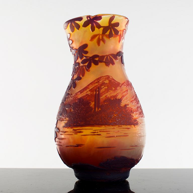 VAS, överfångsglas, märkt De Vez (De Varreux), Cristallerie de Pantin, Paris, 1900-talets början.