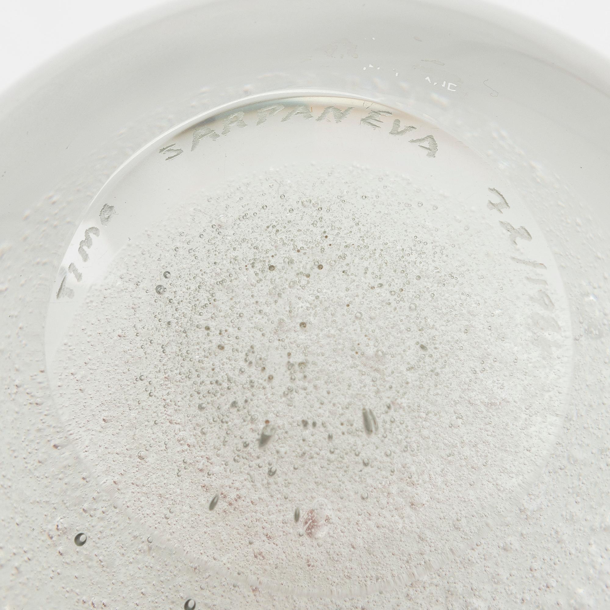 Timo Sarpaneva, glasskulptur, "Claritas Mist ball" signerad Timo Sarpaneva 72/1986.