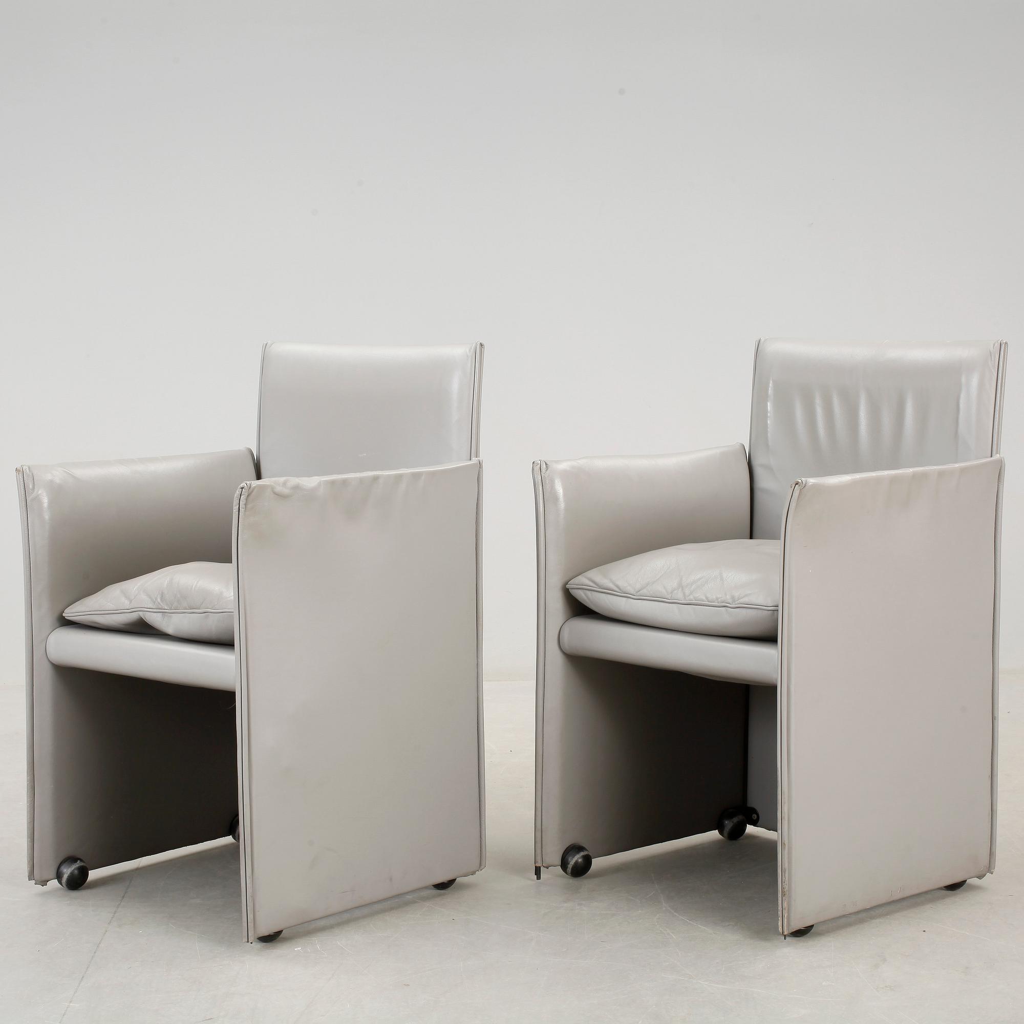 KARMSTOLAR, ett par, "Break", Mario Bellini, Cassina, modellen formgiven 1976.