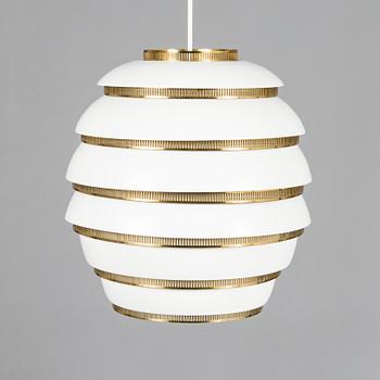 Alvar Aalto, a pendant lamp A332, 'Beehive' for Valaistustyö.