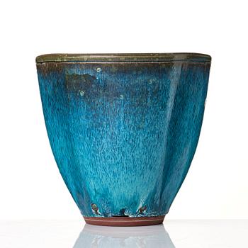 Wilhelm Kåge, a "Farsta" stoneware vase, Gustavsberg studio, Sweden 1960.