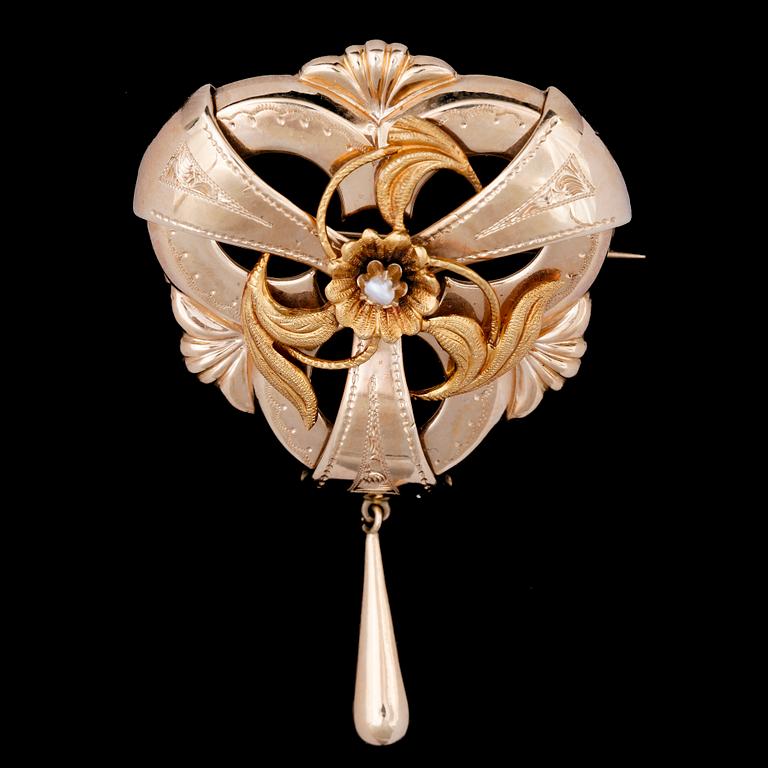 BROSCH, 18K guld. EHP, trol Sverige, 1909. Vikt ca 6,5g.